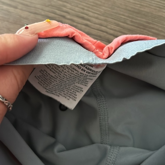 Nike running shorts - Picture 5 of 6